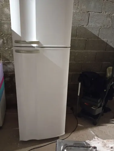 Geladeira elétrolux em perfeito estado