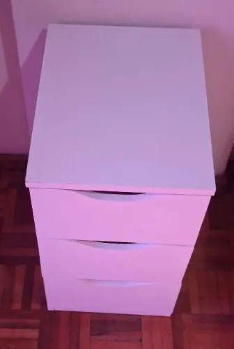 Gaveteiro branco