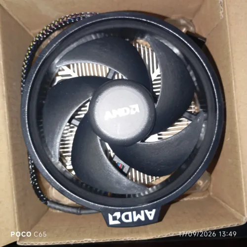 Vendo apenas o cooler ryzen 5 7600 de 6 núcleos