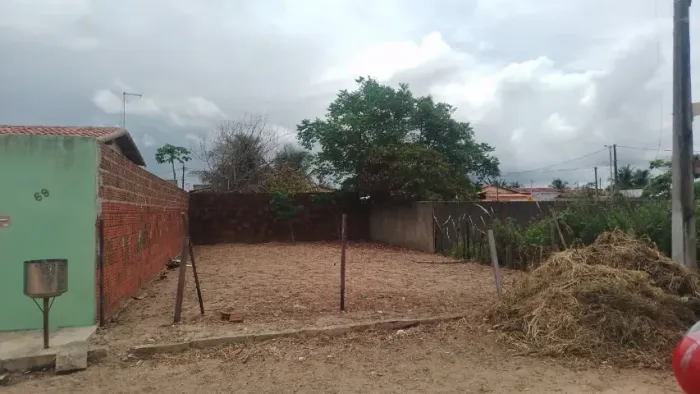 Vendo ou troco terreno em Macaíba 10x20m (prox. ao CT do América)