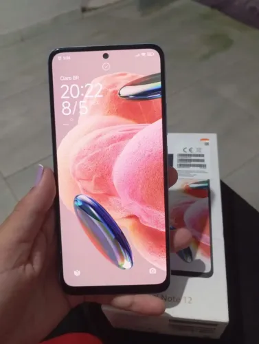Vendo celular semi novo Redimi 12...256 GB