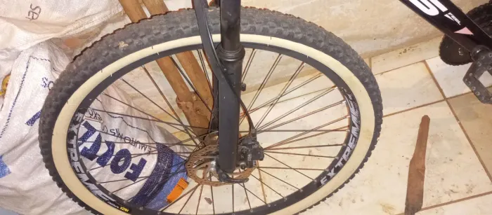 Bicicleta aro 29 só pegar e andar