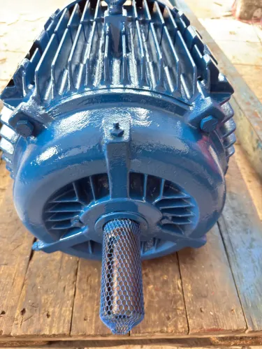 MOTOR  SIEMENS -SD100 - 460V - 25HP - 1.775 - RPM