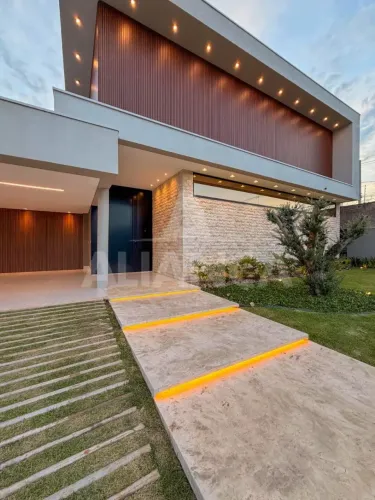 Casa em condomínio para venda, 3 quarto(s), Jardim Sul, Uberlândia
