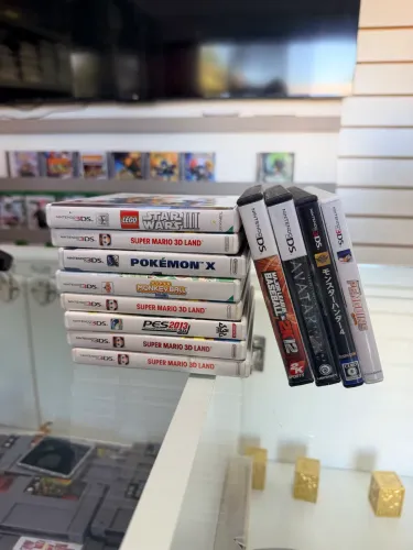 LOTE DE JOGOS NINTENDO DS E 3 DS