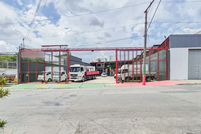 Loja na Rua Demétrio Ribeiro, 122 - Junto 136 650 m²