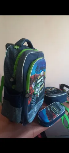 Mochila e Lancheira Discovery USADA EM BOM ESTADO
