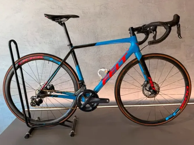 Bicicleta Speed Felt FR Carbono