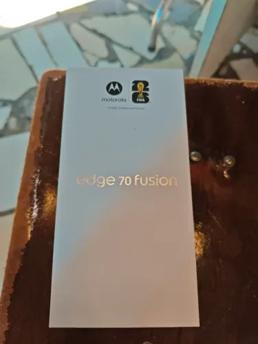 Celular Motorola Edge 70 fusion novo