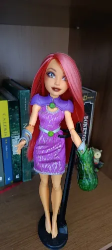 Boneca Starfire Estelar DC Superhero Girls