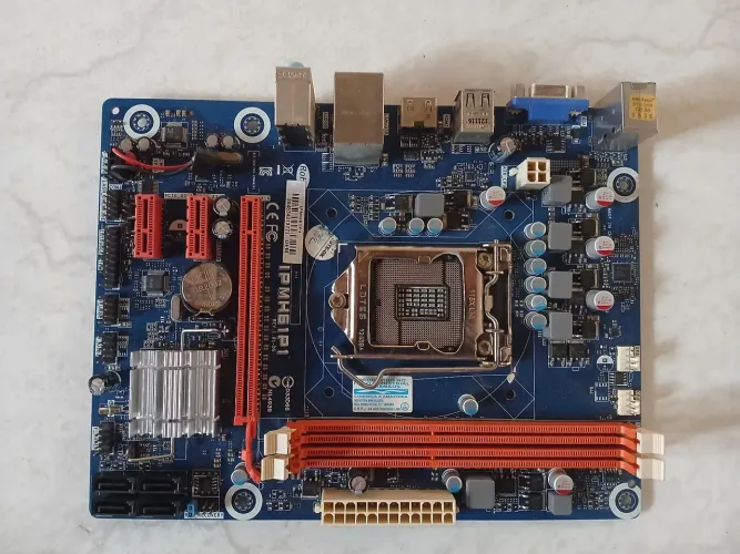 Placa mãe IPMH61P1 (pura)