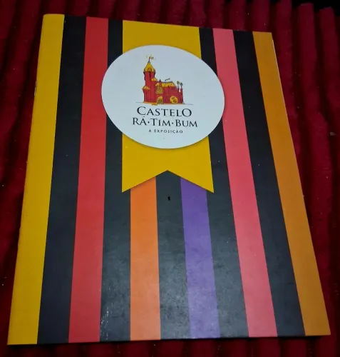CATÁLOGO DA EXPOSIÇÃO CASTELO RÁ-TIM-BUM A EXPOSIÇÃO - RARO 
