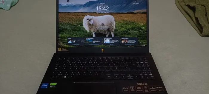 Acer Nitro V RTX 4050 i5 13ªG + Mouse Acer Nitro RGB | Nota Fiscal | Impecável