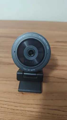 Webcam Razer KIYO - ACEITO TROCAS