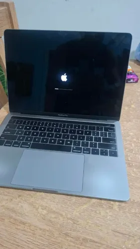 Macbook Apple