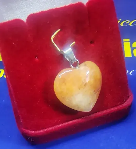 Pingente Coração Amarelada Com Detalhes Pedra Natural Prata 925 Peso 3.14 Gramas