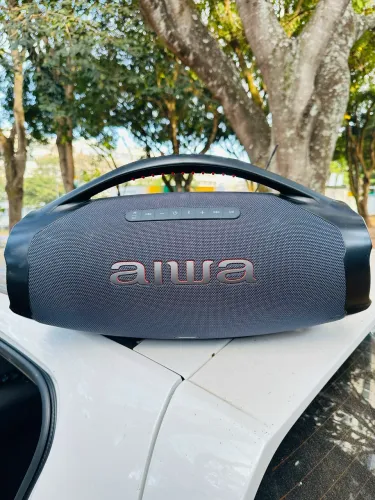 Caixa de som Aiwa boombox
