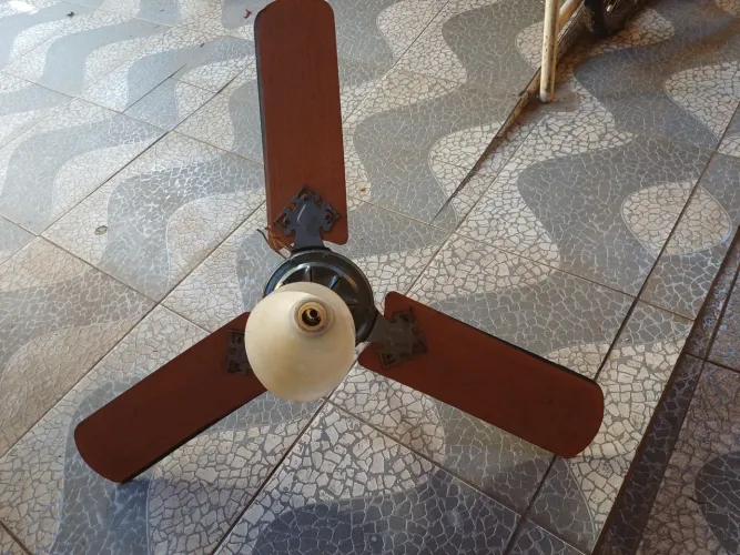 Ventilador de teto