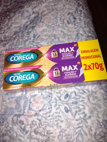 Corega creme