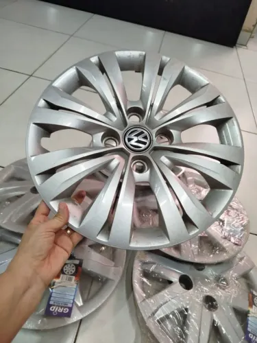 Kit com 2 Calotas Originais Volkswagen Aro 14 + 4 Novas