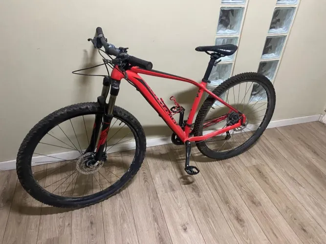 bicicleta mtb specialized rockhopper