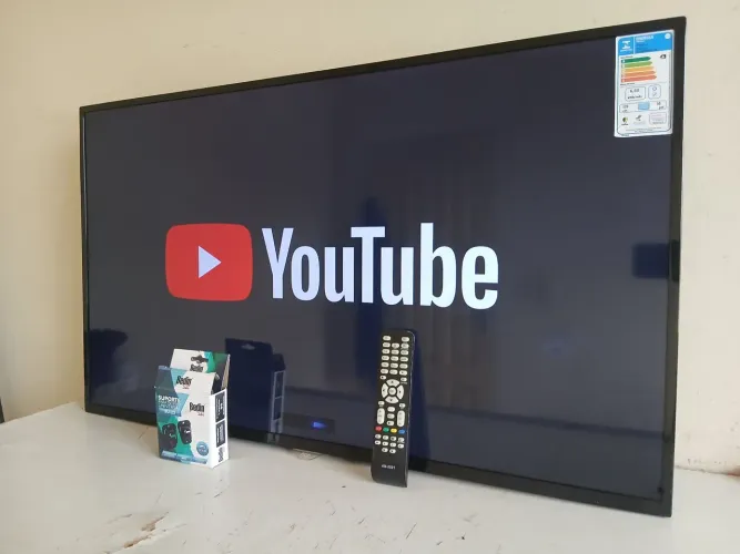 Smart tv grande de 43Pol