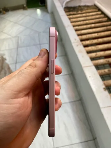 iPhone 15 128GB+ 13 cases de brinde