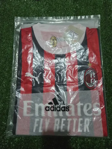Camisa do Milan