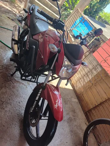 Vendo Honda Cg Titan 150 2014