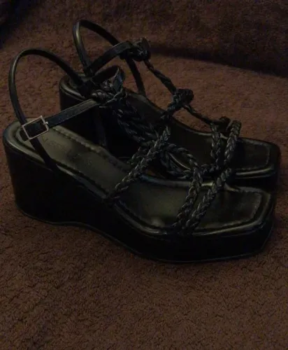 Salto goth