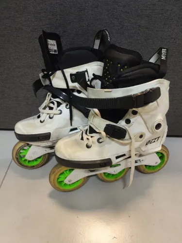Patins Next 100