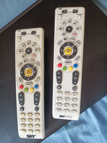 2 Controles remoto Sky original