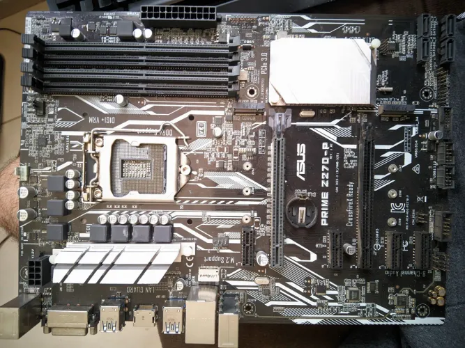 Placa mãe 1151 -asus z270p - necessita reparo asus