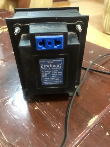 Transformador de energia 110/220
