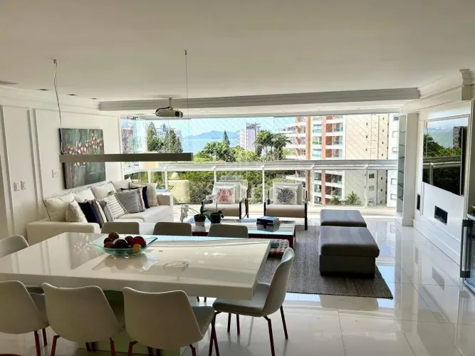 Apartamento de 136 m² Centro - Florianópolis