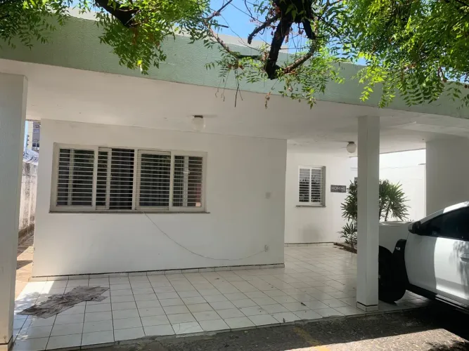 Alugo quartos