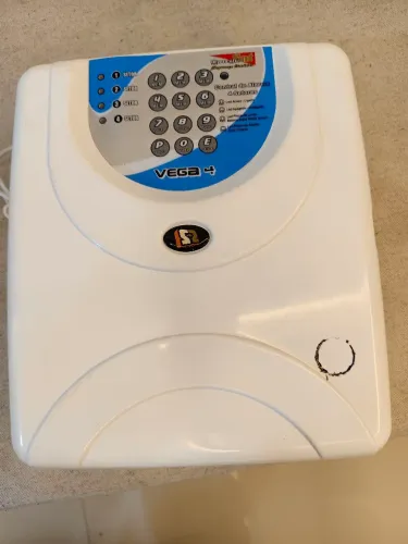 Central Alarme omega sat