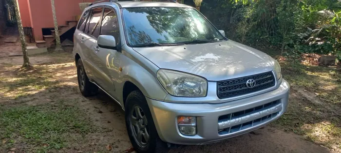 Toyota RAV4 2.0 4X4 16V Aut. 2001