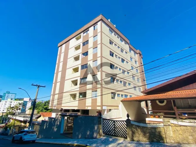 Apartamento | Locação | 2 dormitórios | Central | em Serra Negra-SP