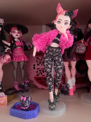 Draculaura Creepover Party