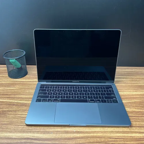 MacBook Pro 2017, 256gb Prata