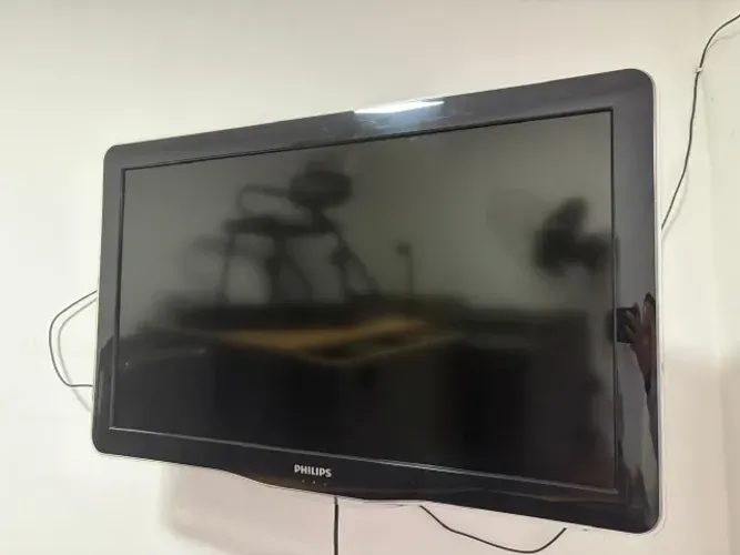 TV LCD Philips 32 Polegadas