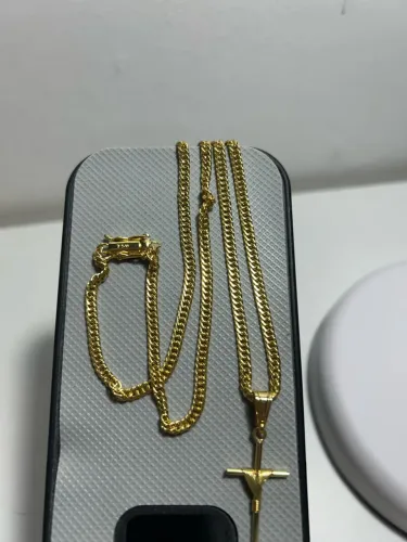 Corrente banhada a ouro 18K