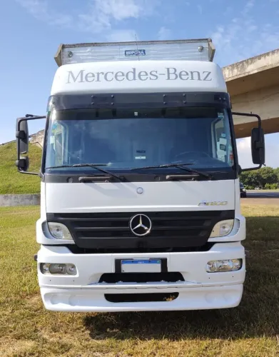 Mb atego 2425 6x2 bau 2012
