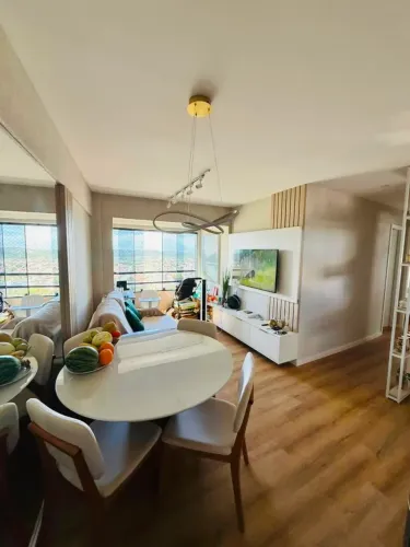 Apartamento Reformado no Condomínio Porto Arena | Andar Alto e Móveis Planejados