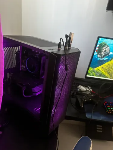 PC GAMER i5 10400f + GTX 1660super + 16GB 3200mhz