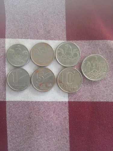 Moedas colôniais