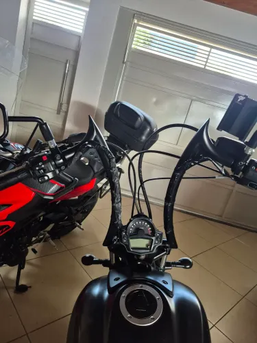 Guidão Diablo 16 polegadas e cabos Vulcan S 650