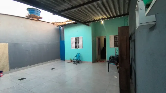 Vendo casa no condomínio Residencial Palmeiras cinco