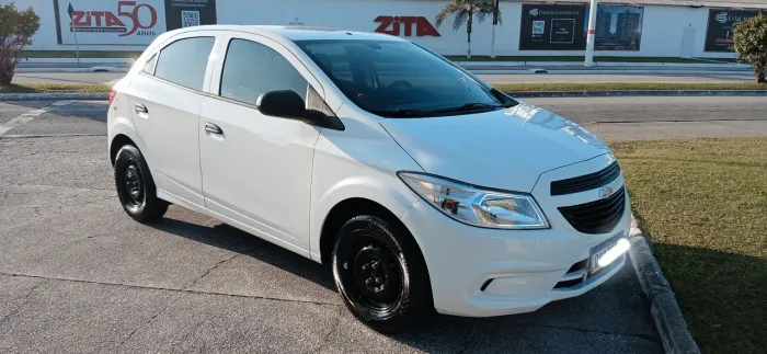 Chevrolet Onix Hatch LS 1.0 8V Flex Power Mec. 4P 2016